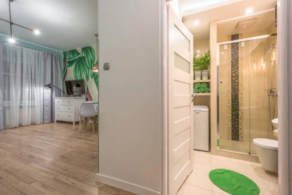 Cozy Modern Studio Green Apartment In Old Town Cracovia Exterior foto